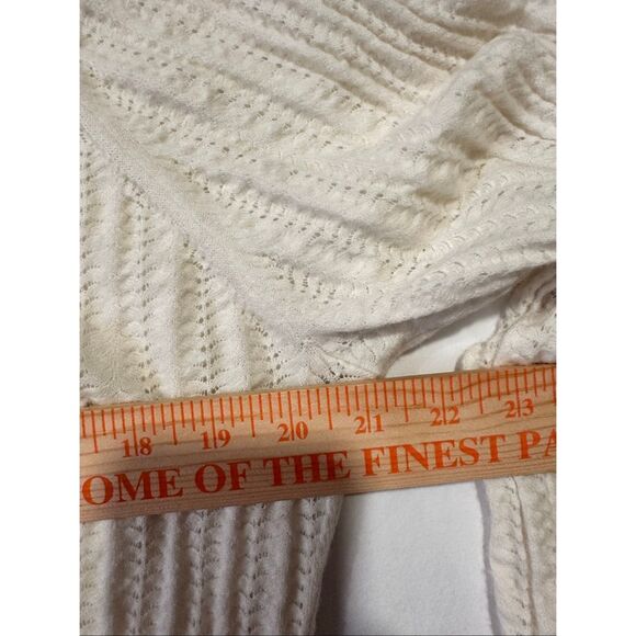 Maje textured cream & black border wool blend sweater, size 3 (Large) - Picture 6 of 8